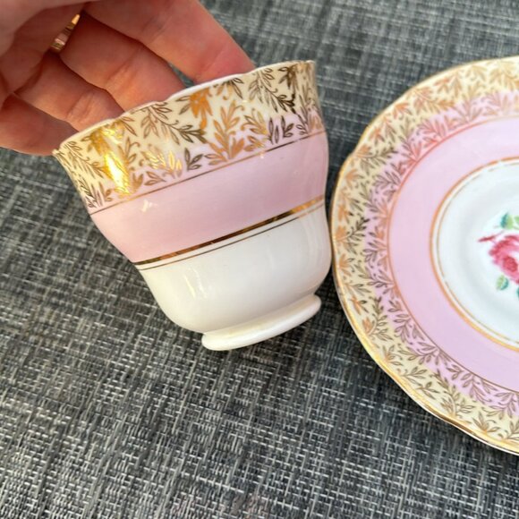 Royal Stafford Pink Tea Cup and Saucer, Pink Rose Gold Chintz Teacup and Saucer - Picture 4 of 10